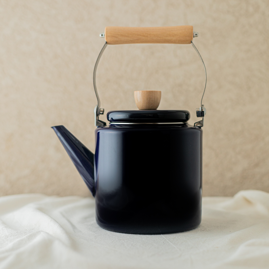 Rooster Blue Kettle 78 oz