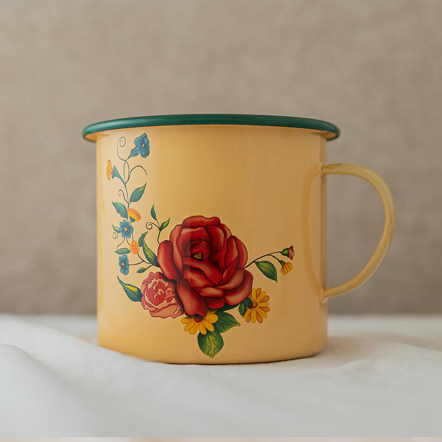 Roses Jug With Handle 44 oz