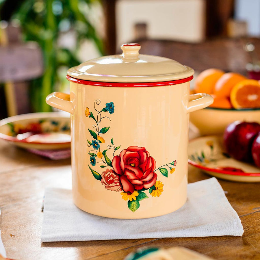 Roses Stew Pot 190oz